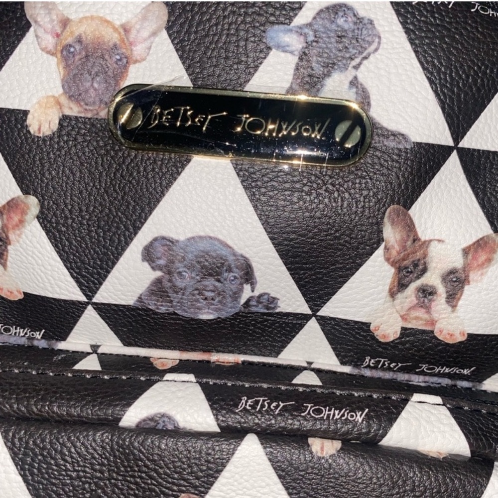 Betsey Johnson🤍🐾🖤 Frenchie Pattern Design Backpack - Picture 7 of 8